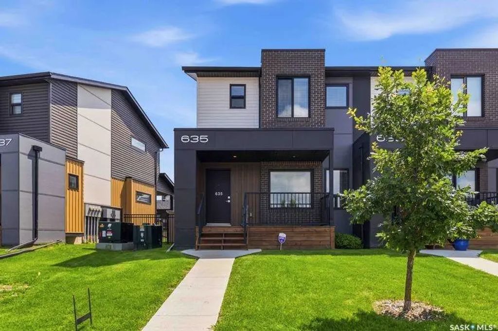 635 Evergreen Boulevard, Saskatoon