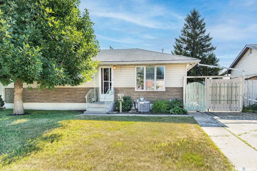 1706 Ruth Street E, Saskatoon