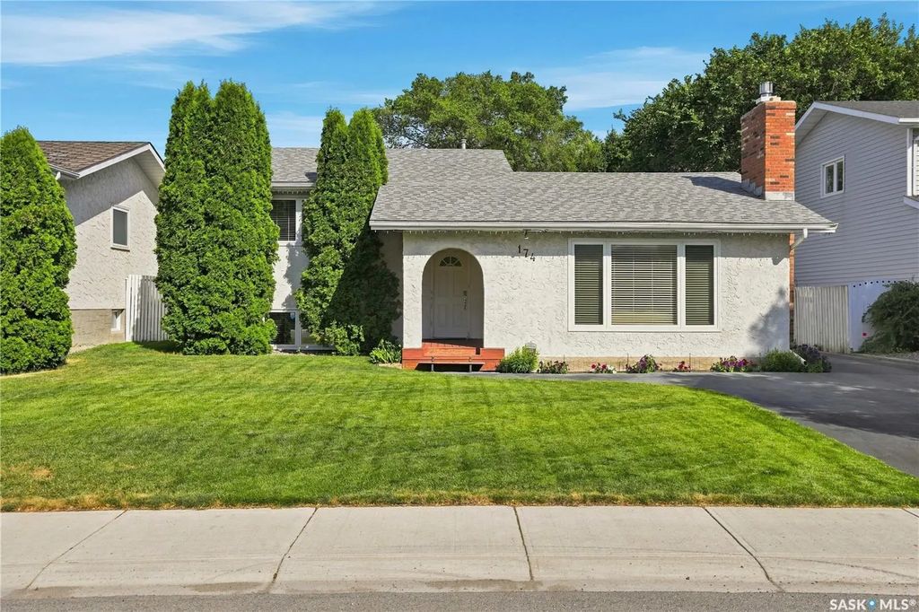 174 Green Meadow Road, Regina