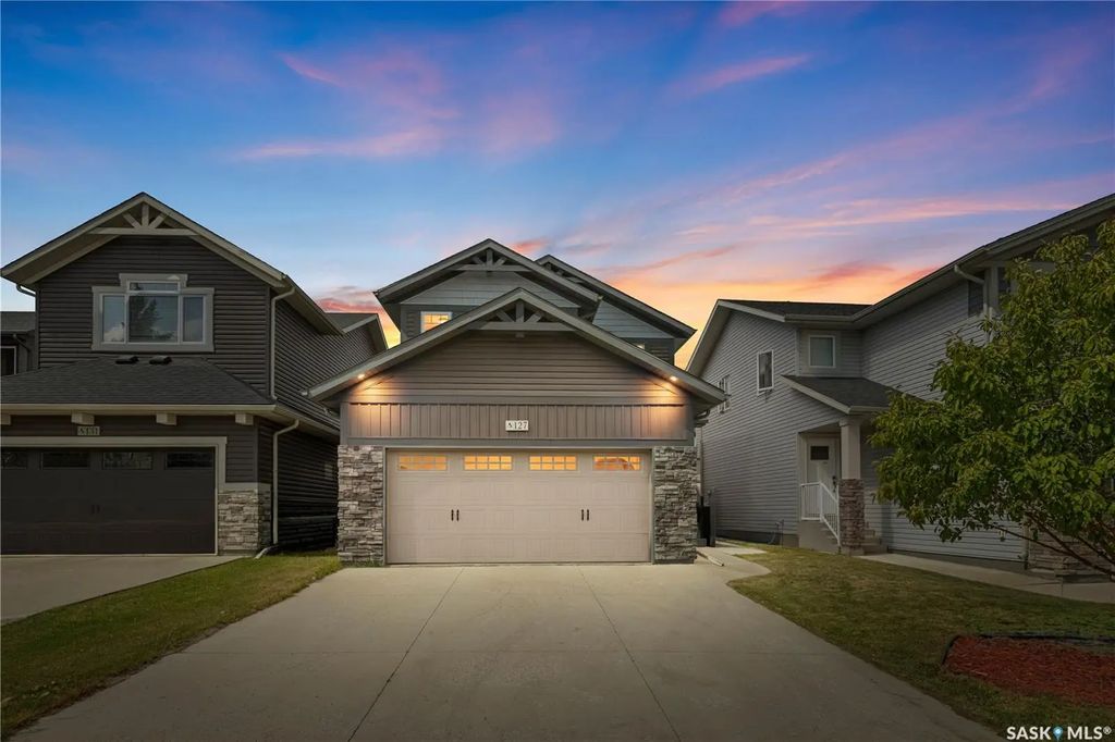127 Dagnone Lane, Saskatoon