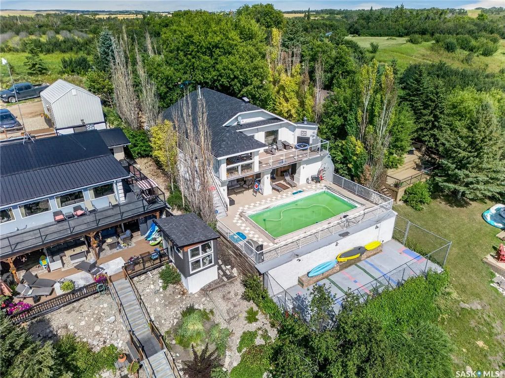 5702 Nelson Beach Drive, Wakaw Lake