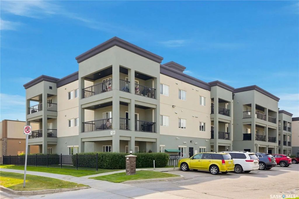 #312 - 106 Hampton Circle, Saskatoon