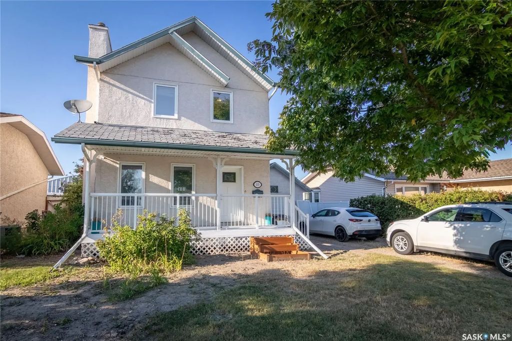 310 Assiniboia Street, Balgonie
