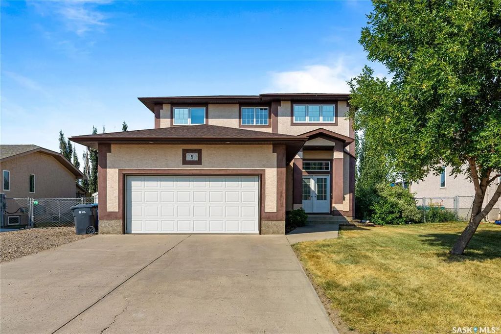 5 Simpson Bay, Balgonie