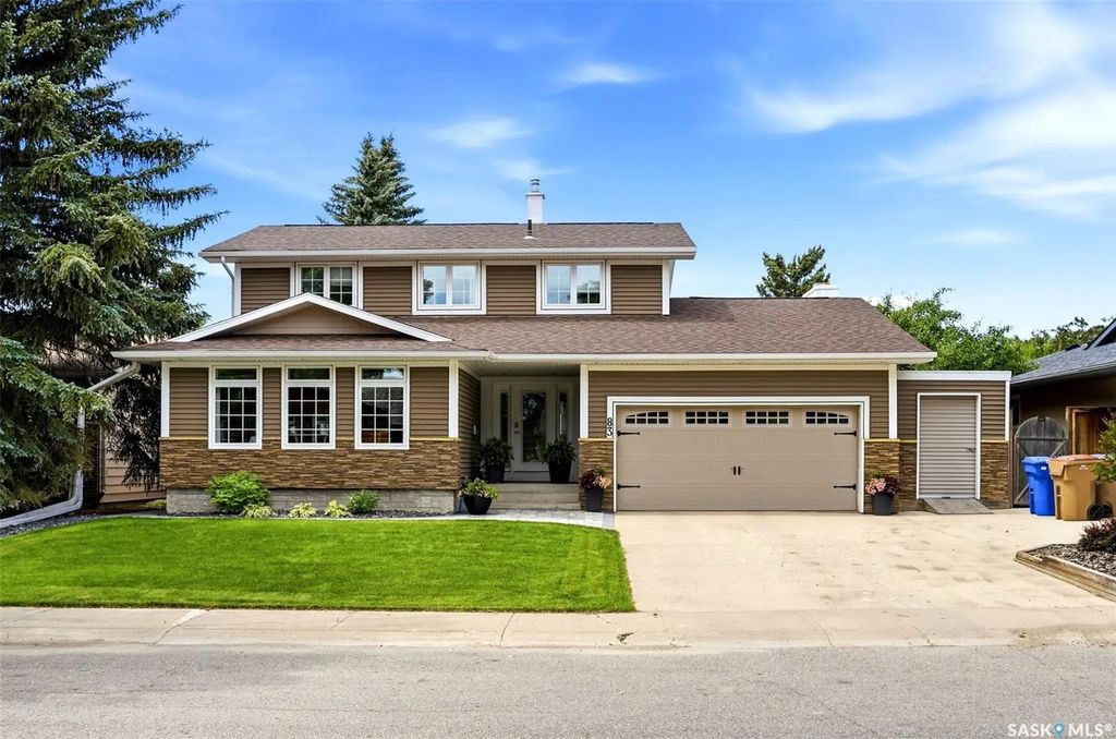 83 Marquis Cres, Regina
