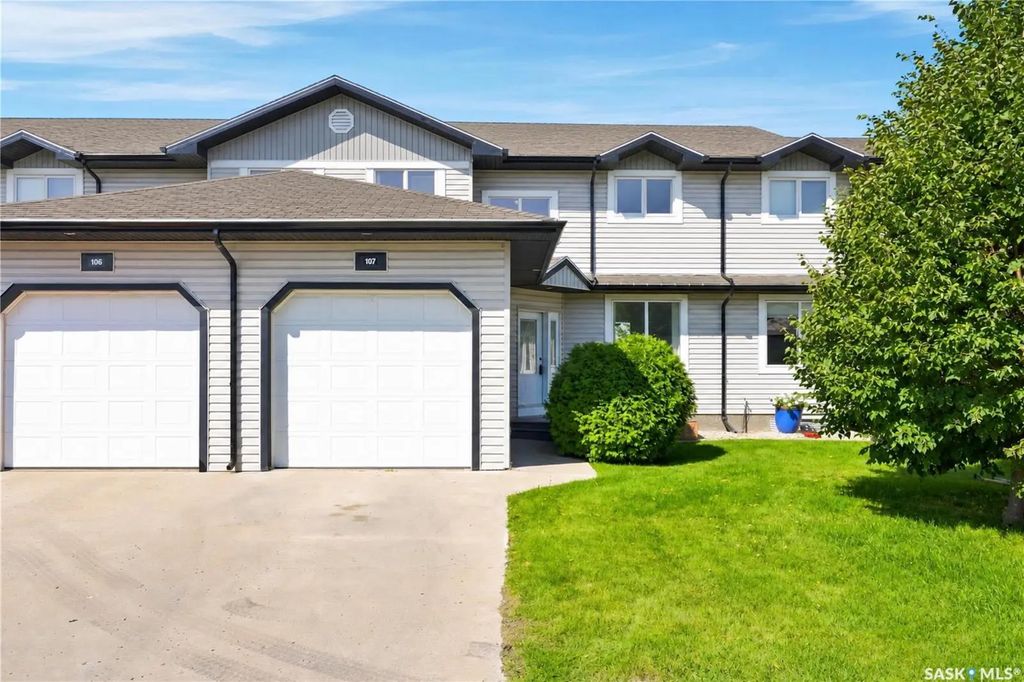 #107 - 119 Hampton Circle, Saskatoon