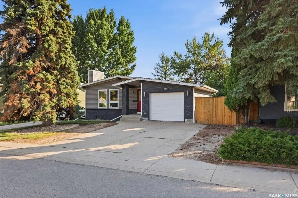3806 Taylor Street E, Saskatoon