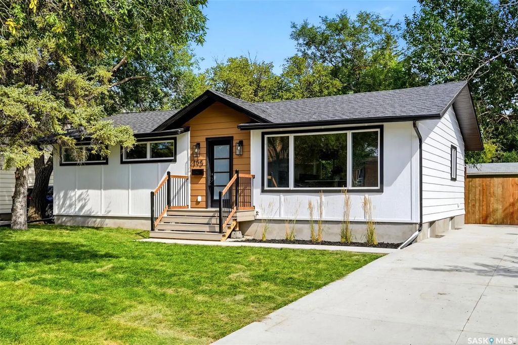 195 Massey Road, Regina