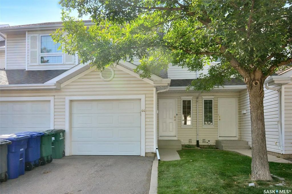 #44 - 110 Keevil Cres, Saskatoon