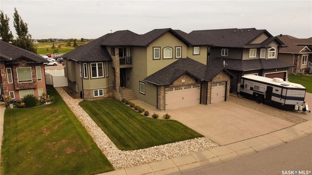 410 Nicklaus Drive, Warman