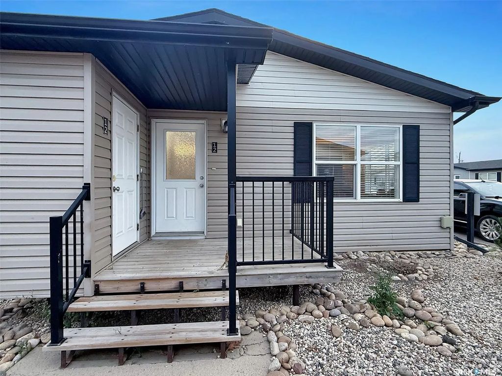 #12 - 1275 South Railway Street E, Swift Current