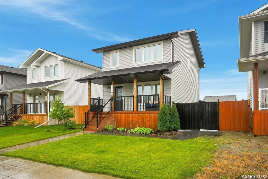 119 Reddekopp Cres, Warman