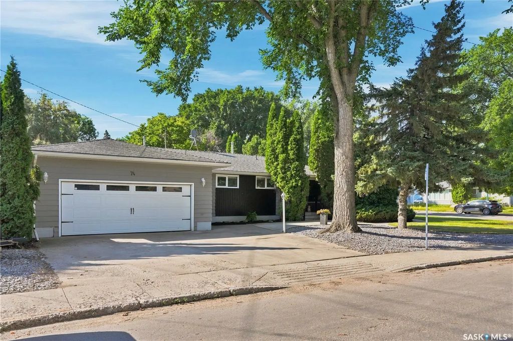 74 Mcaskill Cres, Saskatoon