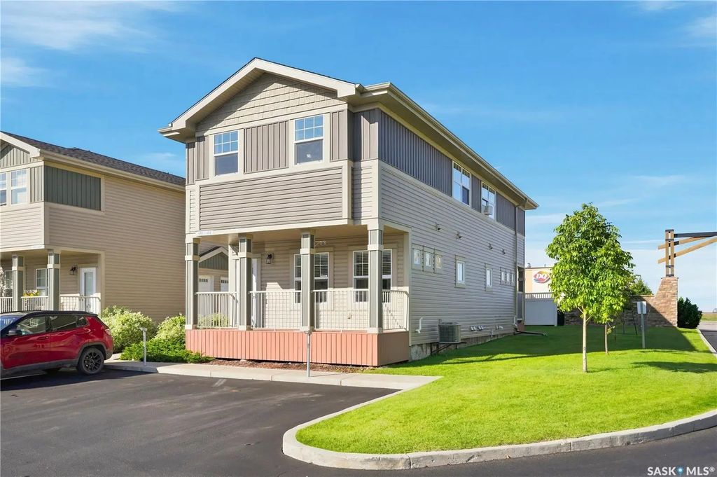#401 - 100 Chaparral Boulevard, Martensville