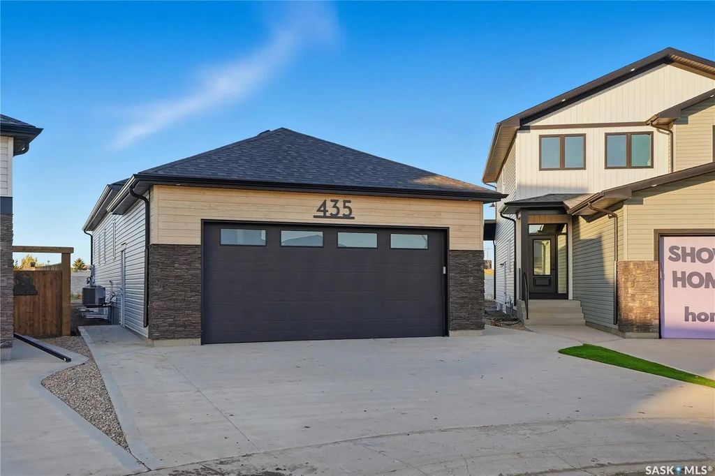 459 Traeger Close, Saskatoon