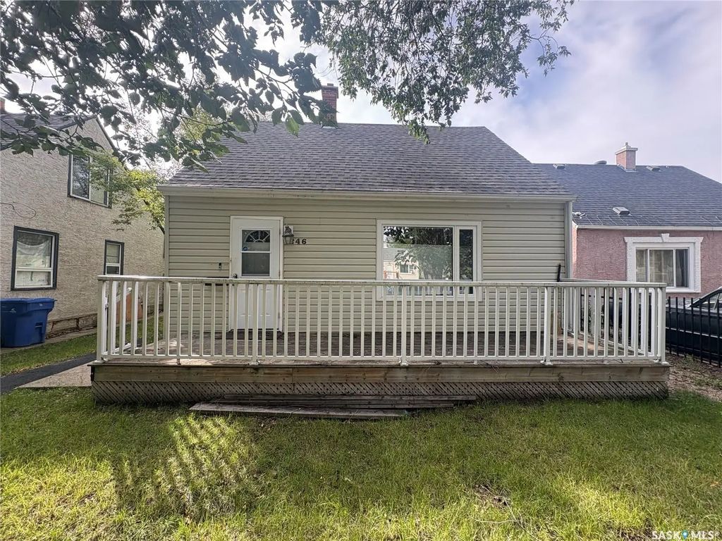 1246 Queen Street, Regina