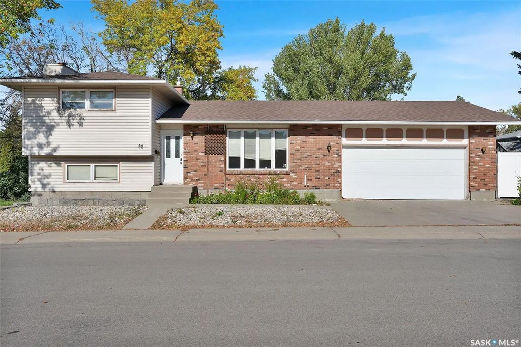 98 Alport Cres, Regina