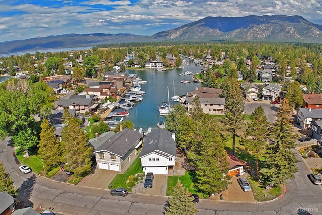 487 Christie Drive, South Lake Tahoe