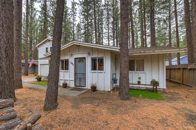 1566 Horace Greeley Avenue, South Lake Tahoe