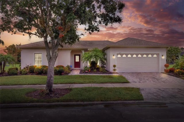 657 Shorehaven Drive, KISSIMMEE