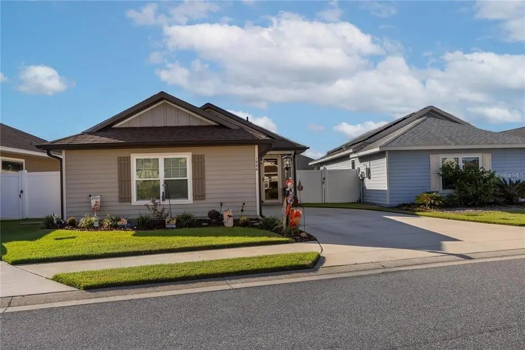 1800 Sw 246th Drive, NEWBERRY