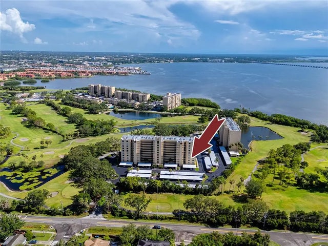 2621 Cove Cay Drive 309, CLEARWATER