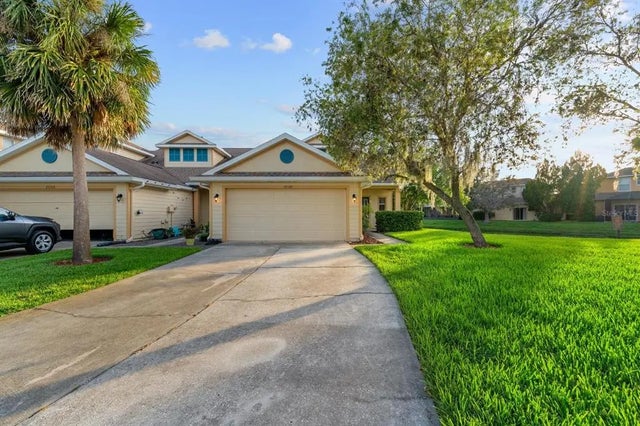 20318 Oak Key Court, TAMPA