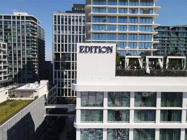 1000 Water Street 1403, TAMPA