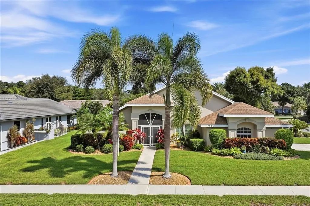 450 Lake Of The Woods Drive, VENICE