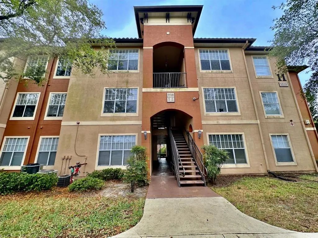 5518 Metrowest Boulevard 11-205, ORLANDO