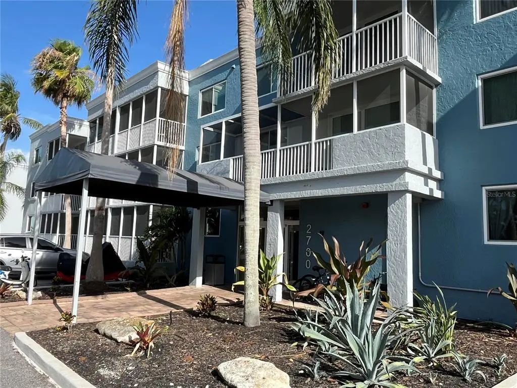 2700 Coconut Bay Lane 2c, SARASOTA