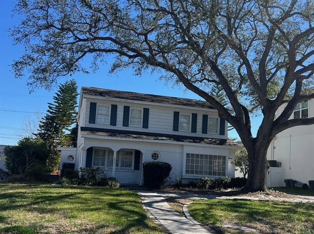 631 Hudson Avenue, TAMPA