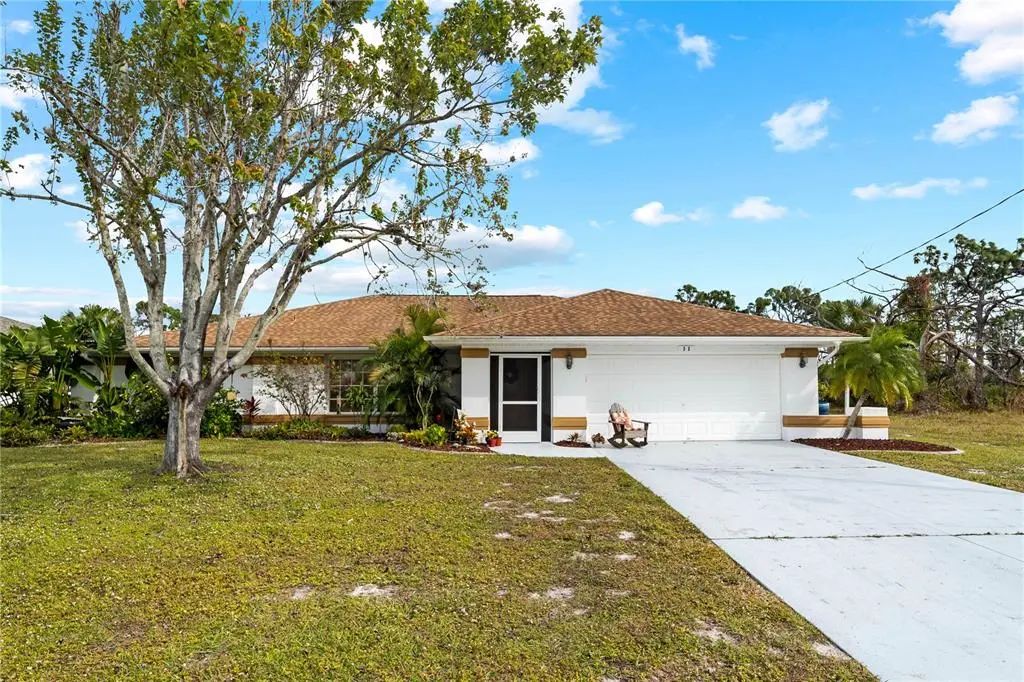 11 Pinehurst Road, ROTONDA WEST