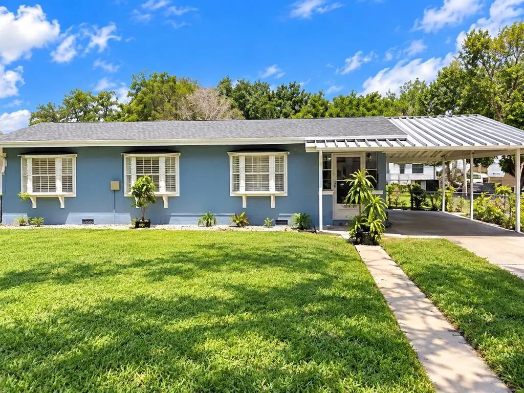 213 Oleander Drive, LAKE WALES