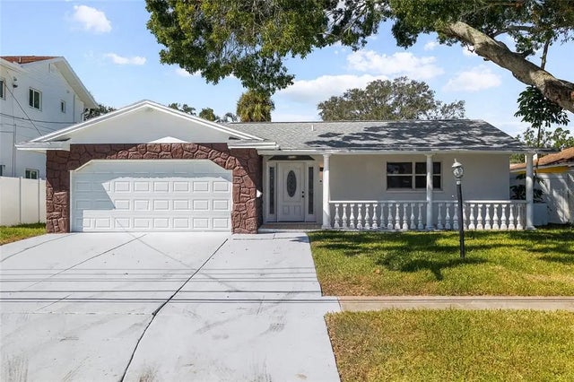 5910 Denver Street Ne, ST PETERSBURG