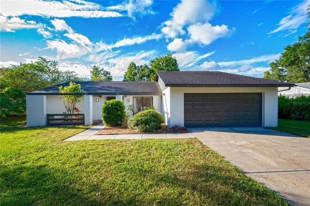 3101 Tarabrook Drive, TAMPA