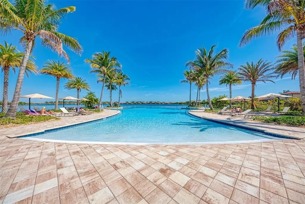 Gulf Shores Realty: 92 56eea76ee4cb7e30b3bab4ef525f55ed l