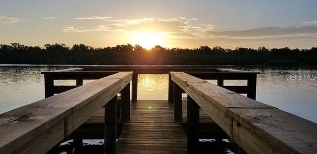 295 E Ariel Road, OAK HILL