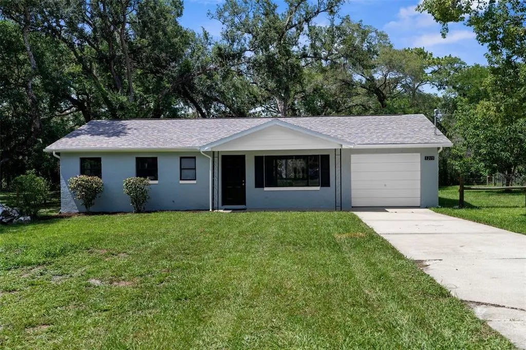 5215 Azalea Circle, DADE CITY