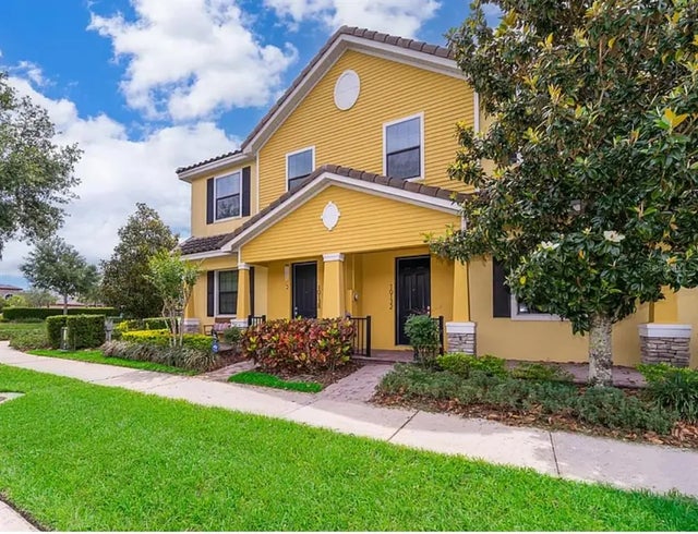 10132 Eagle Creek Center Boulevard, ORLANDO