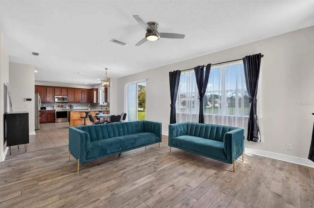 77 Rollins Lane, PALM COAST