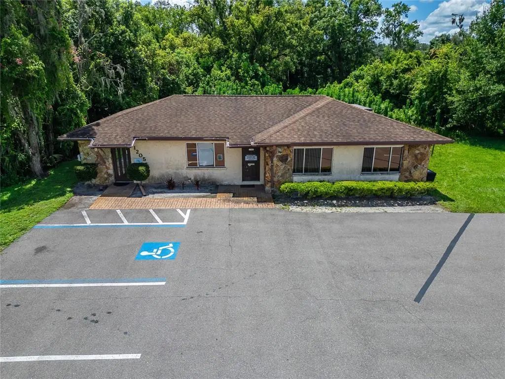 1205 W Baker Street, PLANT CITY