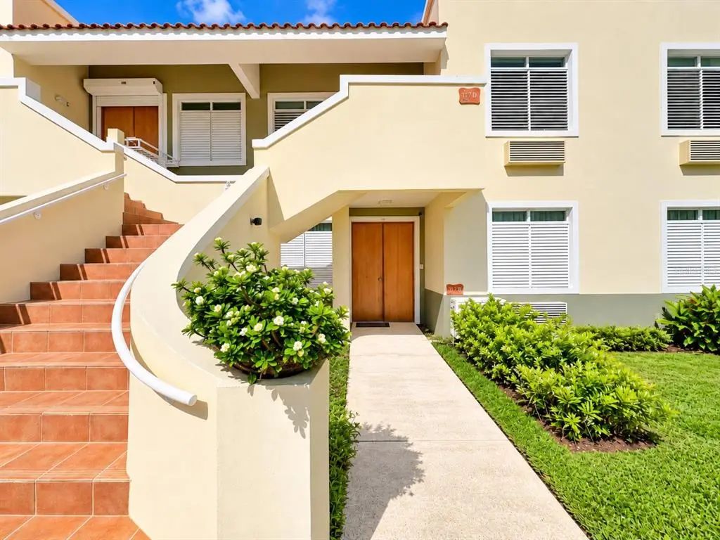 180 Palmas Drive 17b, HUMACAO