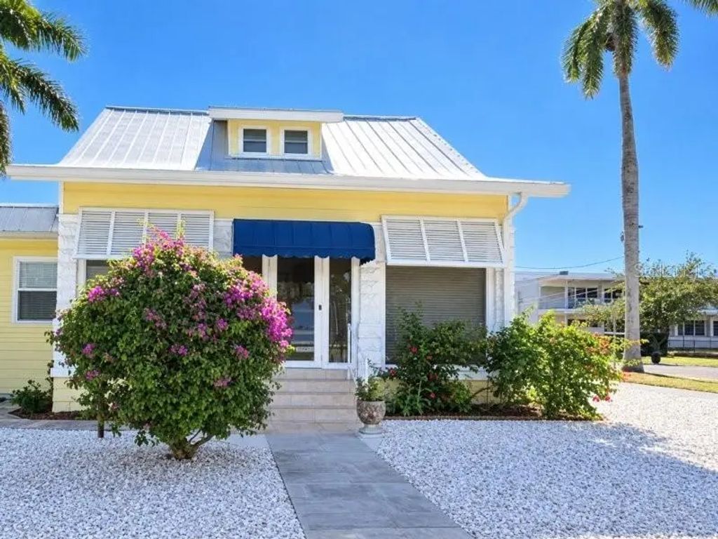 461 W Marion Avenue, PUNTA GORDA