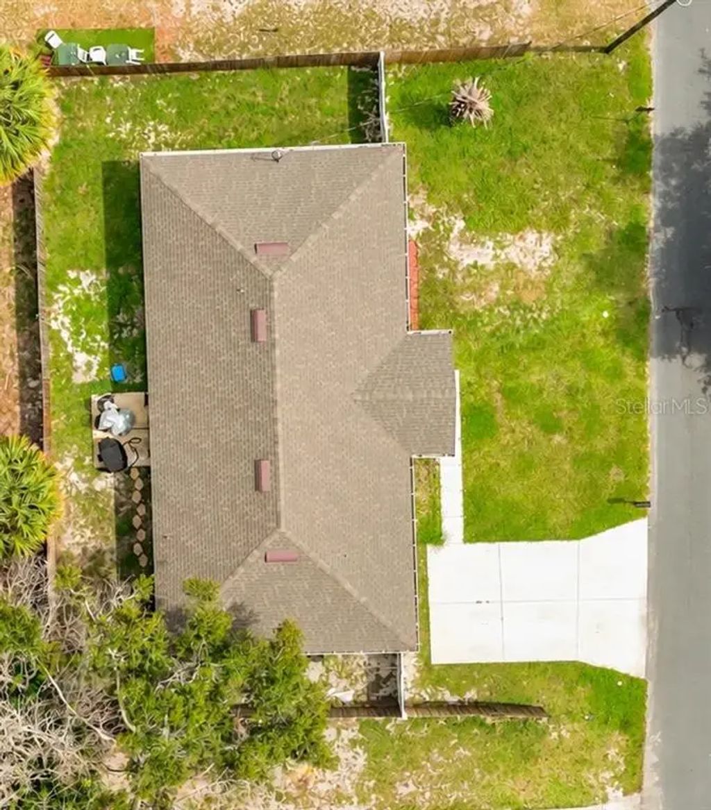 221 Avenue P Nw, WINTER HAVEN