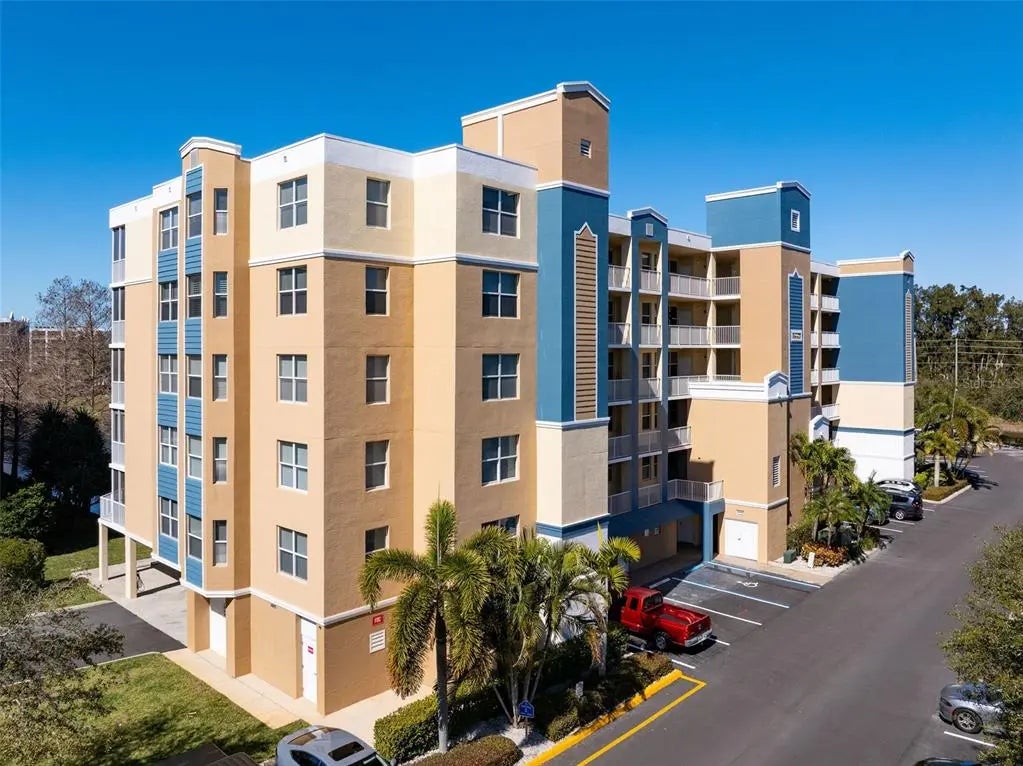 960 Starkey Road 2403, LARGO