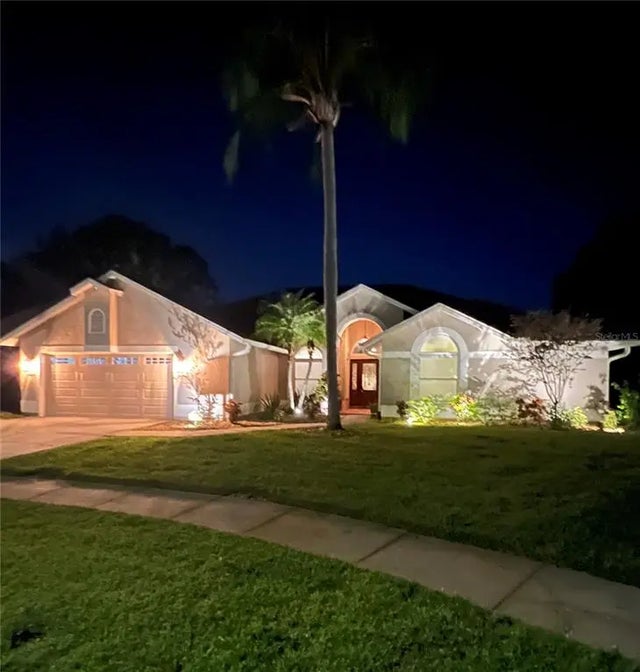 14140 Stonegate Drive, TAMPA