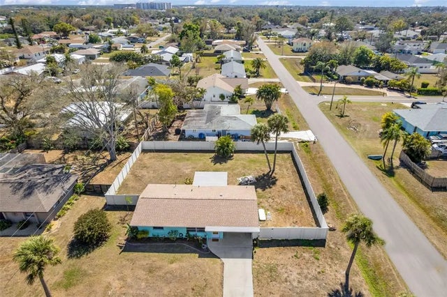 Photo of Listing #D6146410