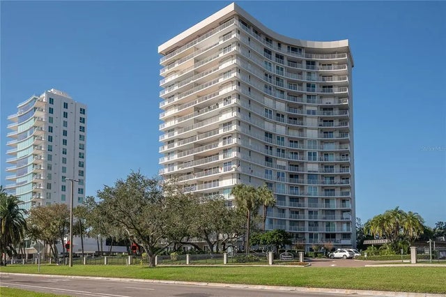 2611 Bayshore Boulevard 903, TAMPA