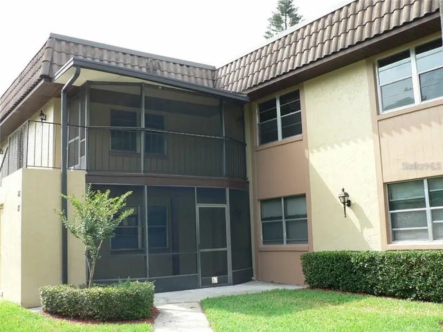 88 Windtree Lane 203, WINTER GARDEN
